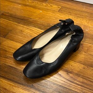 Everlane Black Leather Day Heels